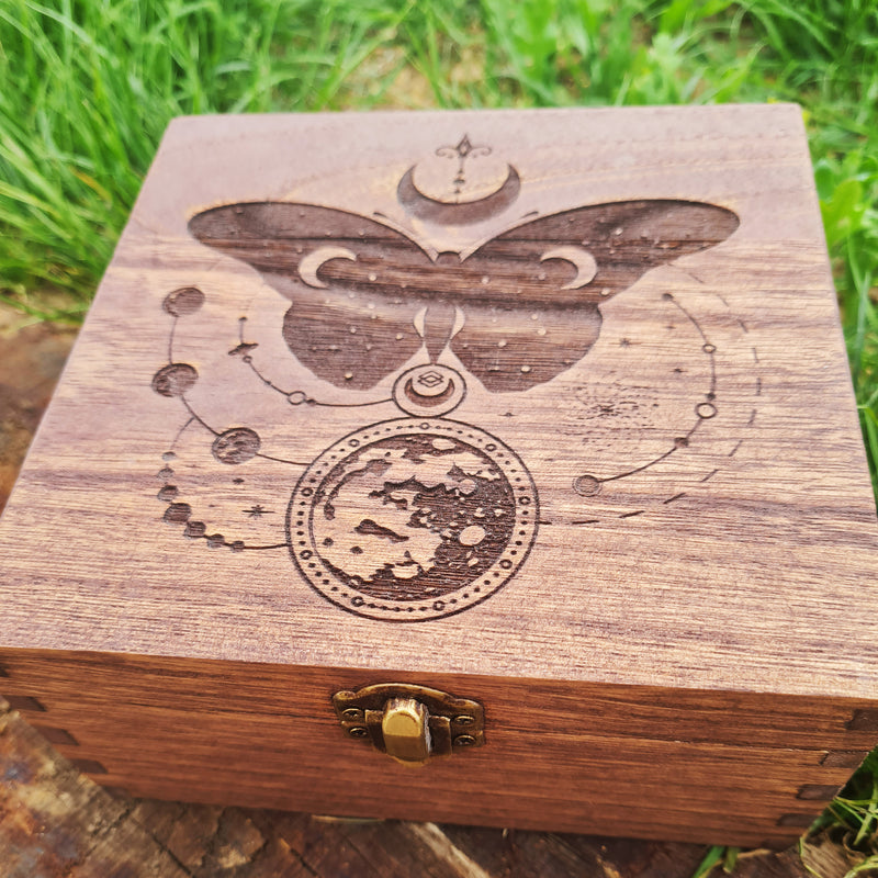 Mystical Moth Trinket or  Dice Box - Felted - CRITIT