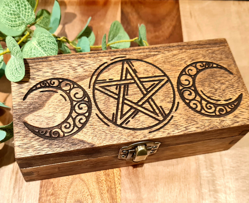 Moon and star small wooden box